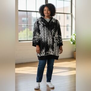 Blumin Black and White Patterned Hooded Top